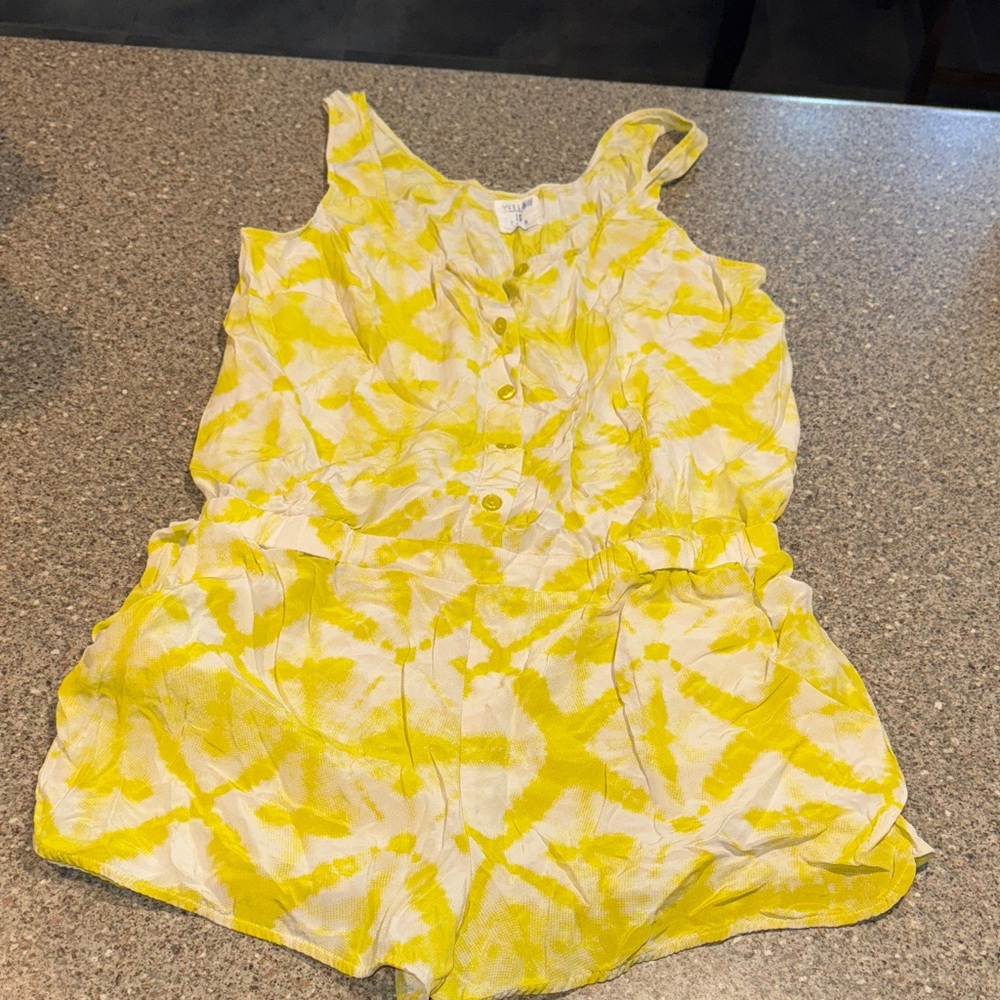 Yellow is gold romper